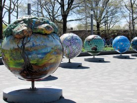 IMG_8403 SX530 globes sm