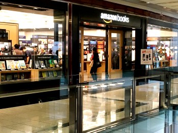 IMG_4314 Amazon Books