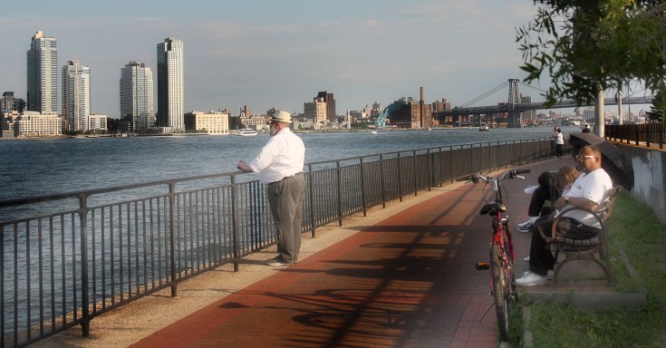 IMG_9064 East River Promenade