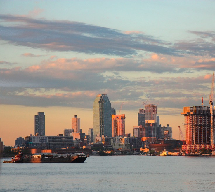 IMG_9160 sunsetting over brooklyn macy barge