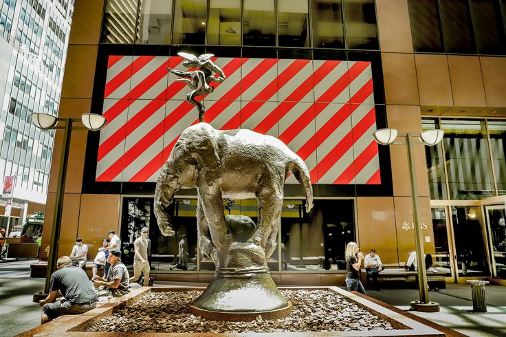 20180707 0236 6D the elephant and hare sm