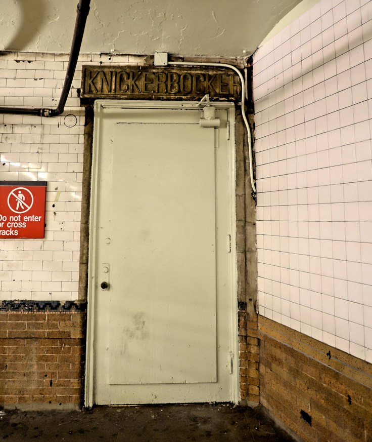 20180728 IMG_2829 6D knickerbocker sm.jpg