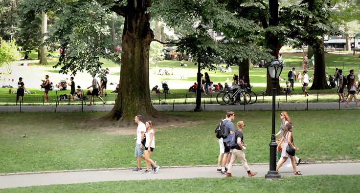 08062017 IMG_1210 7D cent pk visitors sm