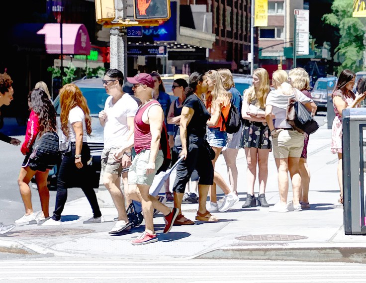 20180707 0136 6D blocking traffic sm